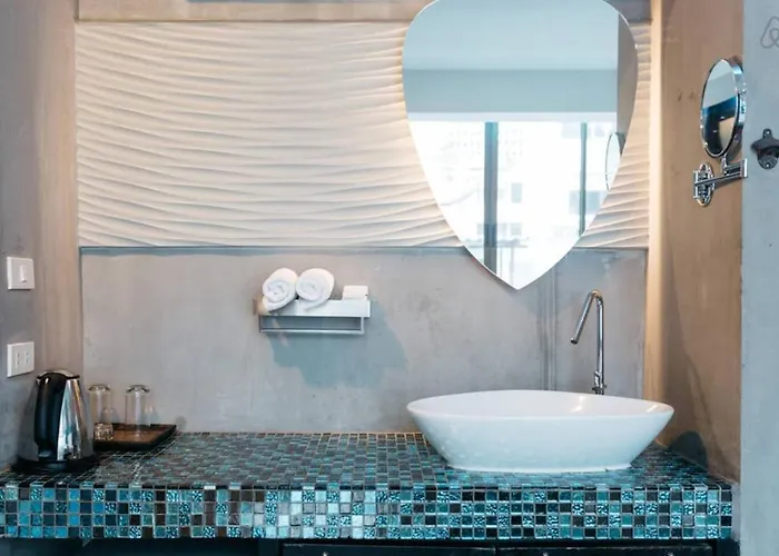 Blutique Hotel