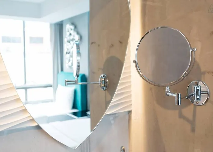 Blutique Hotel